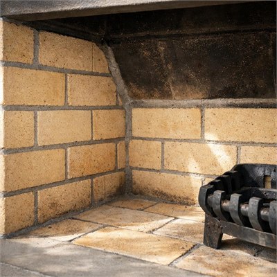 Fireclay firebrick firebox lining set, incl. fire cement